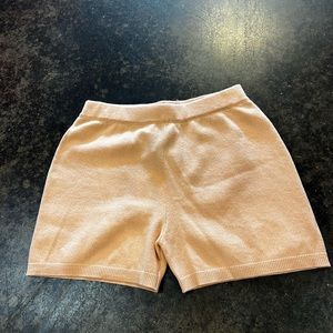 Bruno Manetti peach cashmere shorts 42 XS